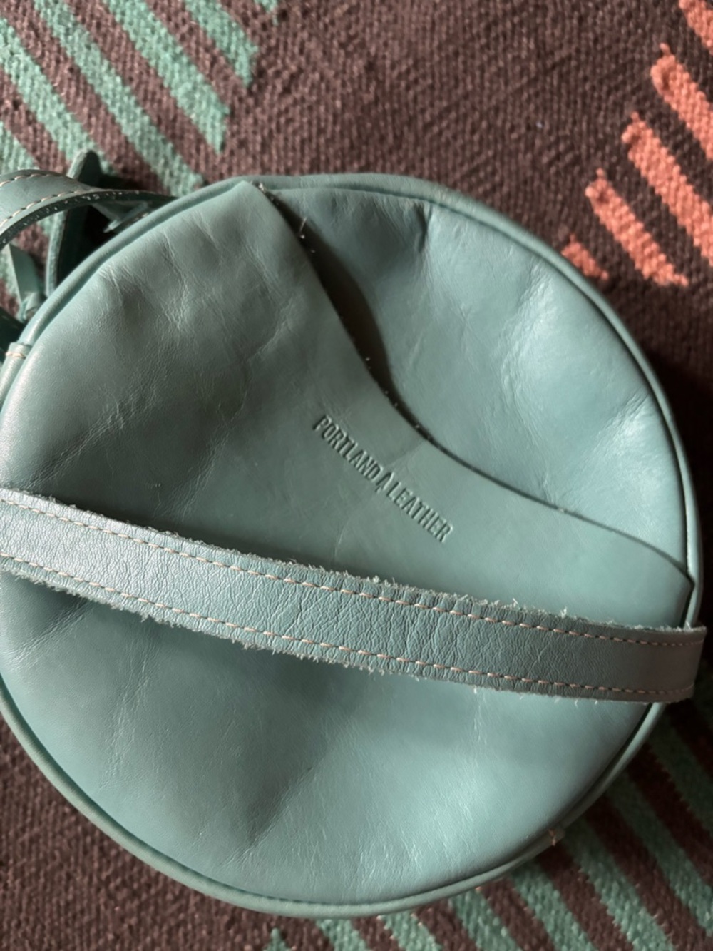 Portland Leather Circle Crossbody Bag - Turquoise - Picture 5 of 7